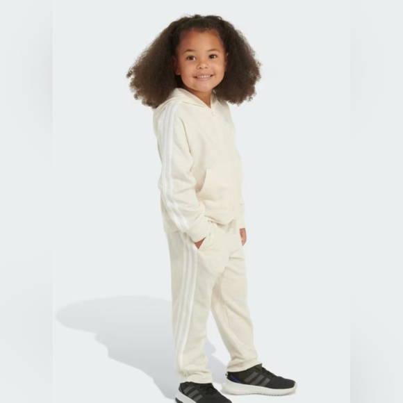 adidas Other - Adidas girl set size 6